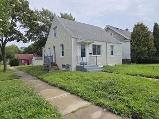 4576 N 30th STREET, Milwaukee, WI 53209