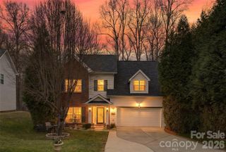 1913 Thorn Crest Drive, Waxhaw, NC 28173
