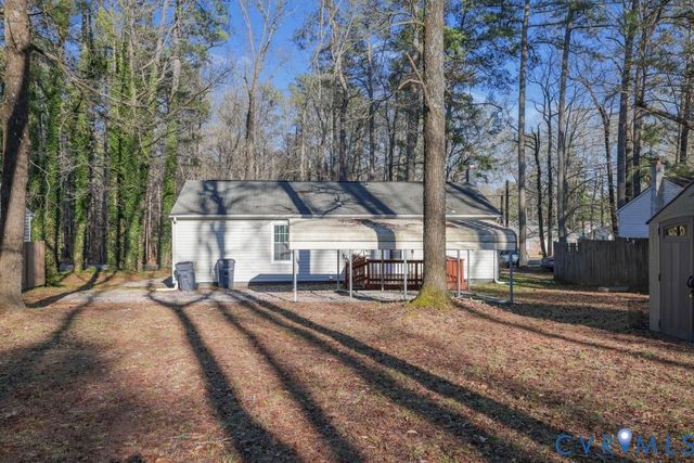 21104 Matoaca Rd, South Chesterfield, VA 23803