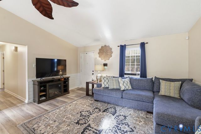 21104 Matoaca Rd, South Chesterfield, VA 23803