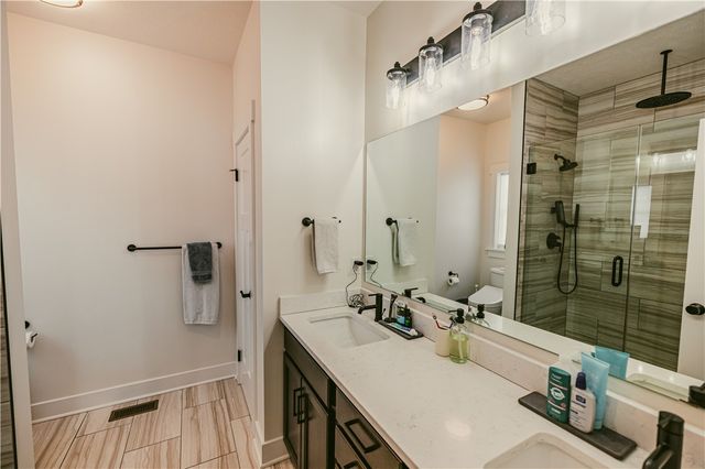 235 Whistlers Cove Lane, Greece, NY 14612