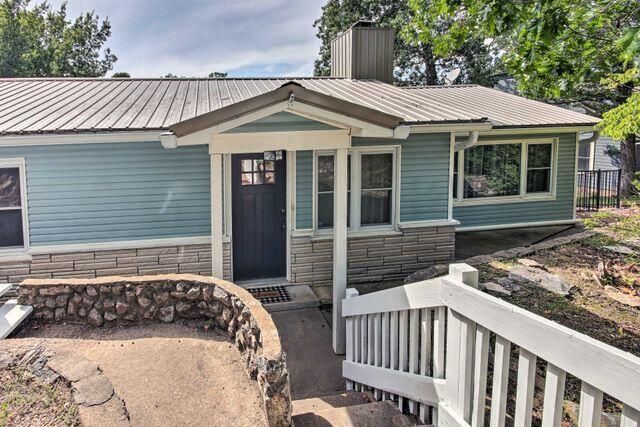 364 Morrow Drive, Eucha, OK 74342