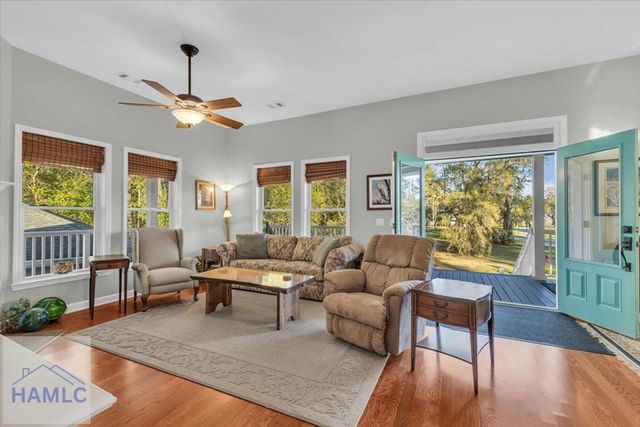 1039 Shell Point Road, Townsend, GA 31331