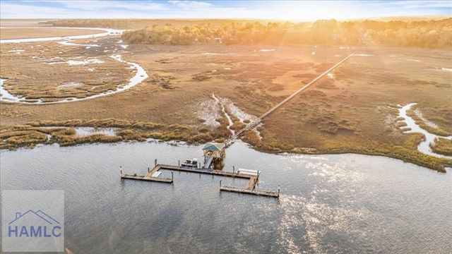 1039 Shell Point Road, Townsend, GA 31331
