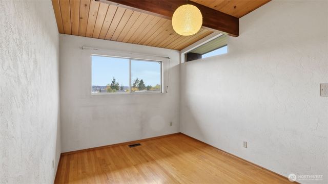 1401 Lincoln Avenue NE, Renton, WA 98056