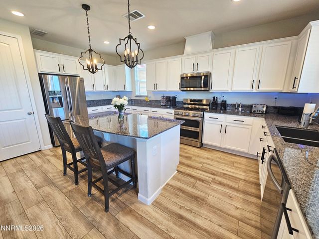 6565 Angels Orchard Drive, Sparks, NV 89436