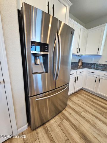 6565 Angels Orchard Drive, Sparks, NV 89436
