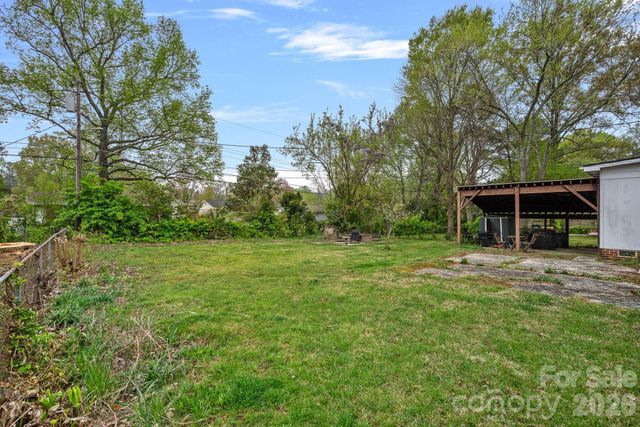 4314 Oak Forest Drive, Charlotte, NC 28215