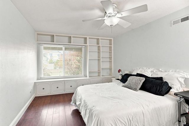 12579 Cresta Pl, San Diego, CA 92128