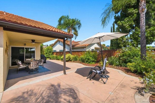 12579 Cresta Pl, San Diego, CA 92128