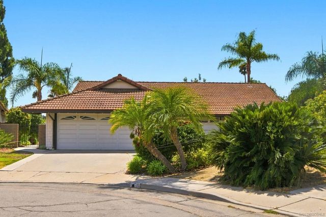 12579 Cresta Pl, San Diego, CA 92128