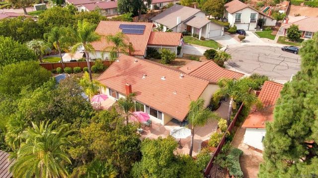 12579 Cresta Pl, San Diego, CA 92128