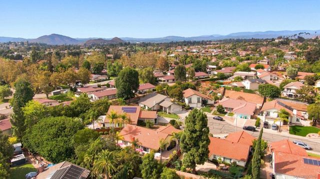 12579 Cresta Pl, San Diego, CA 92128