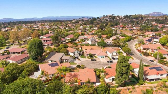 12579 Cresta Pl, San Diego, CA 92128