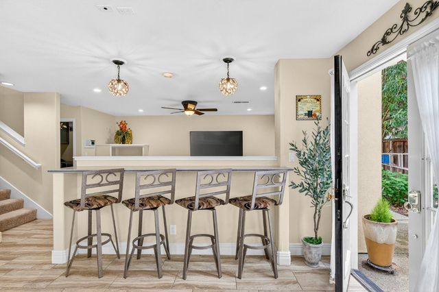 1670 Tahoe Cir, Tracy, CA 95376