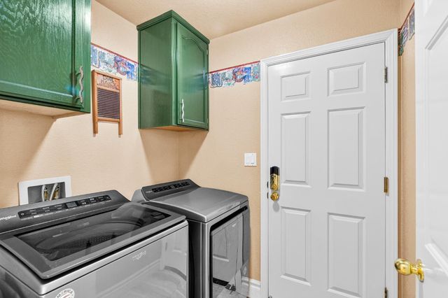 1670 Tahoe Cir, Tracy, CA 95376