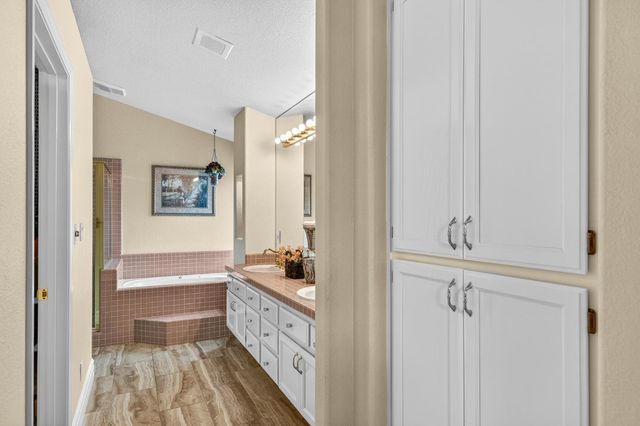 1670 Tahoe Cir, Tracy, CA 95376