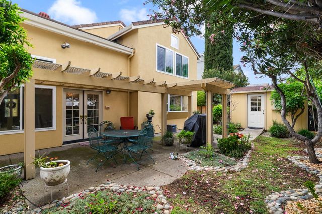 1670 Tahoe Cir, Tracy, CA 95376