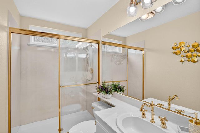 1670 Tahoe Cir, Tracy, CA 95376