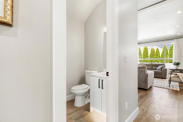 1837 Barrington Lane, Burlington, WA 98233