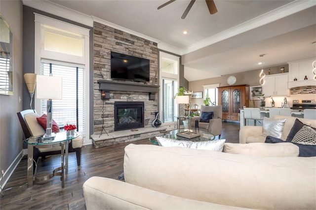 2713 W Concord Drive, Olathe, KS 66061