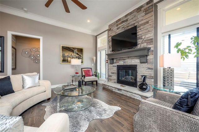 2713 W Concord Drive, Olathe, KS 66061