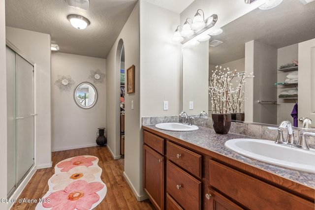 4647 W Magrath Dr, Coeur D'alene, ID 83815