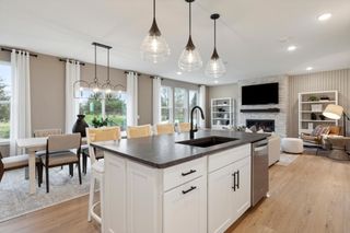 10398 Mcgregor Boulevard, Woodbury, MN 55129