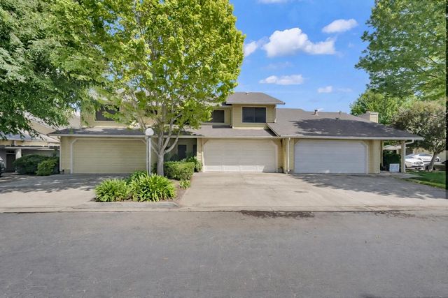 185 Tiffany Cir, Ripon, CA 95366