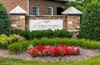 2202 Traemoor Village Way, Nashville, TN 37209