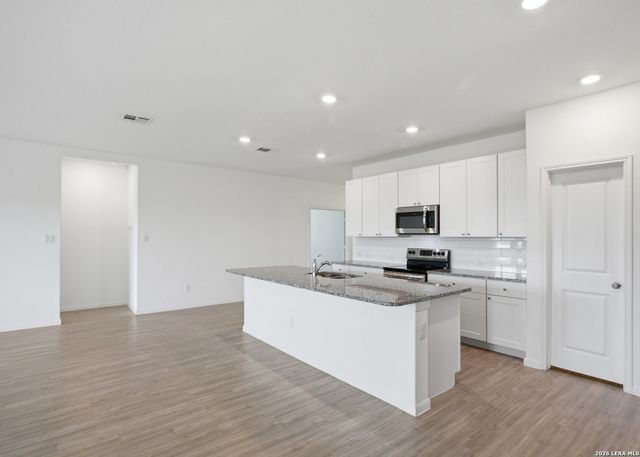 345 CORDOVA XING, Seguin, TX 78155