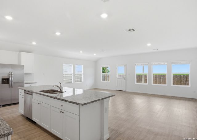 345 CORDOVA XING, Seguin, TX 78155
