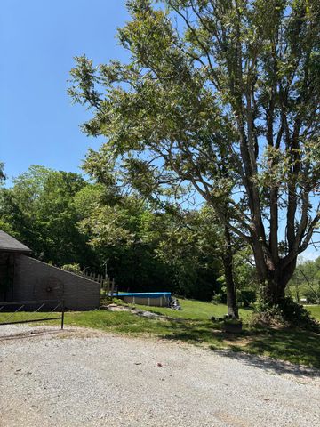 348 Holt Springs Rd Road, Marionville, MO 65705