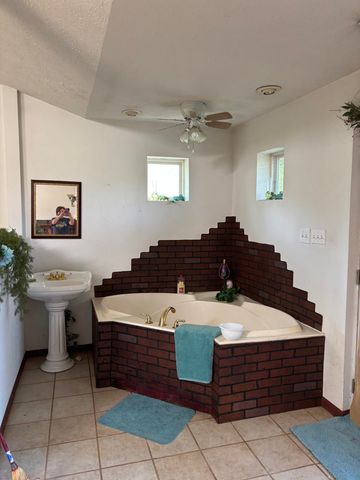 348 Holt Springs Rd Road, Marionville, MO 65705