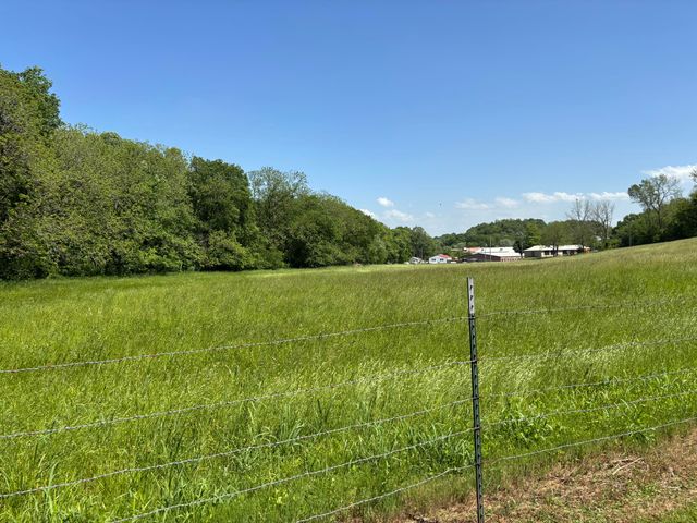 348 Holt Springs Rd Road, Marionville, MO 65705