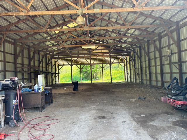 348 Holt Springs Rd Road, Marionville, MO 65705