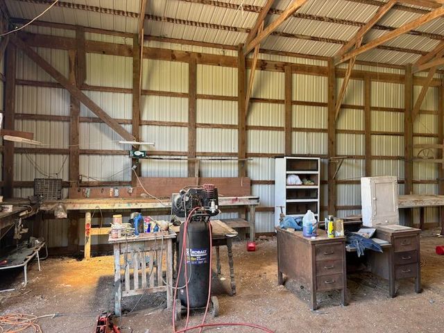 348 Holt Springs Rd Road, Marionville, MO 65705
