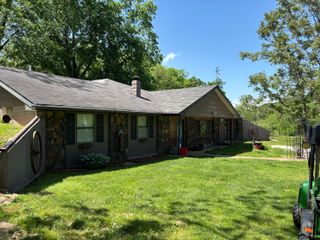 348 Holt Springs Rd Road, Marionville, MO 65705