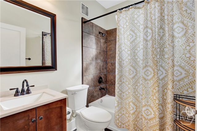 309 E 34th Street 2, Savannah, GA 31401