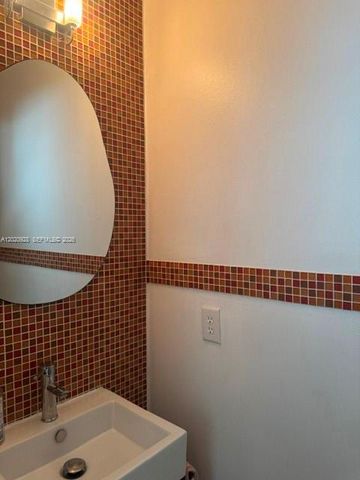 5469 NW 113th Ct 5469, Doral, FL 33178