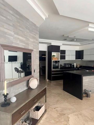 5469 NW 113th Ct 5469, Doral, FL 33178