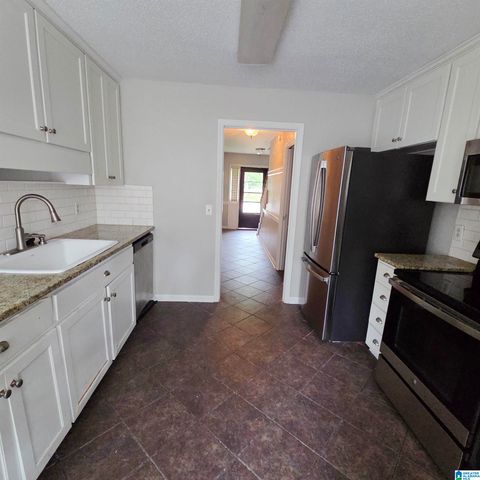 1 CHASE PLANTATION PARKWAY, Hoover, AL 35244