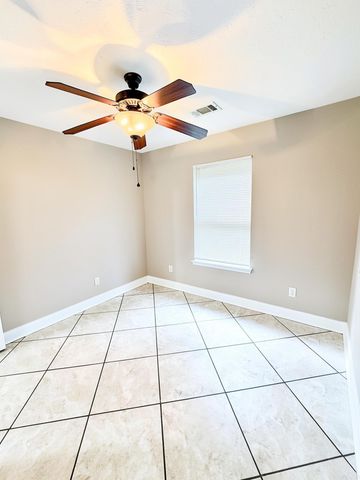 325 Clint Road, Jacksonville, AR 72076