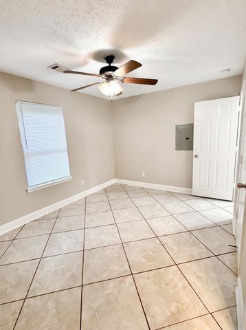 325 Clint Road, Jacksonville, AR 72076