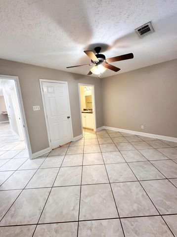 325 Clint Road, Jacksonville, AR 72076