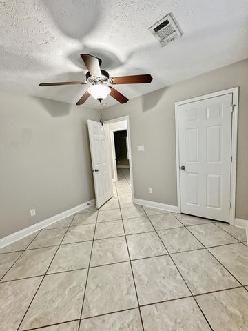 325 Clint Road, Jacksonville, AR 72076