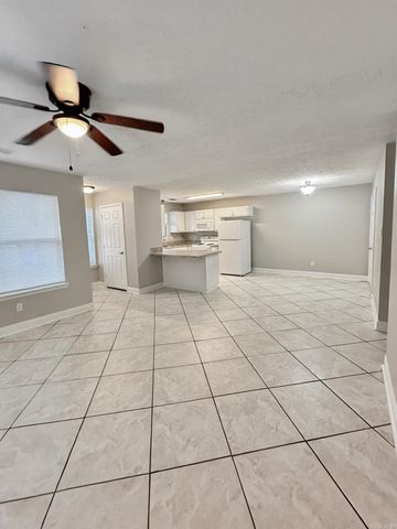 325 Clint Road, Jacksonville, AR 72076