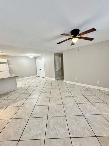 325 Clint Road, Jacksonville, AR 72076