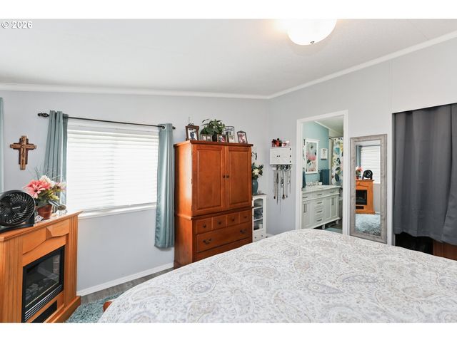 310 Pitney Ln 51, Junction City, OR 97448