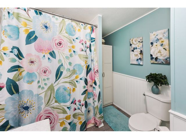 310 Pitney Ln 51, Junction City, OR 97448